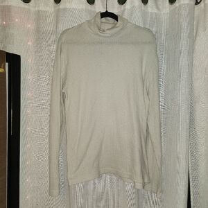 Urban Outfitters Waffle Sweater Size Large.